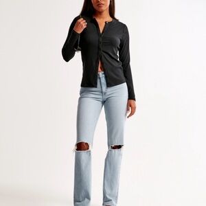 mid-rise 90s straight jeans
